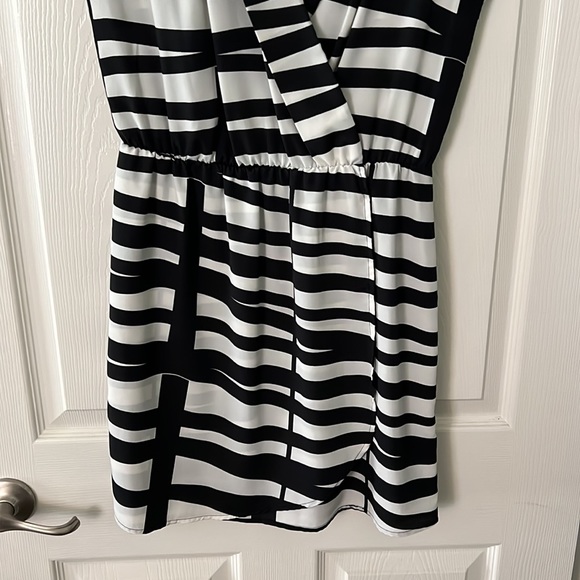 Nordstrom Wrap Dress - Picture 3 of 7